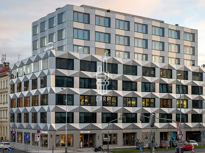 Pronájem komerčního prostoru, 458 m², Praha 8, Praha